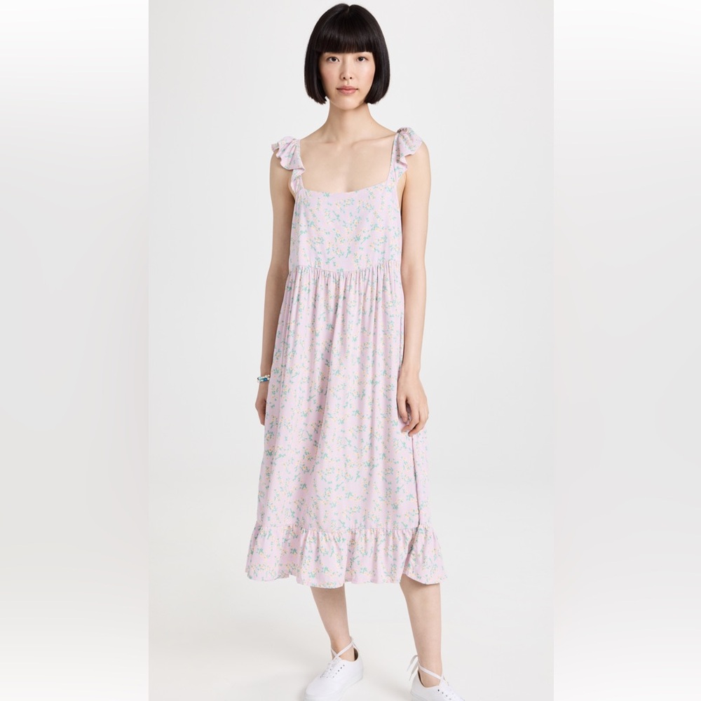 Sokie Collective
The Summer Flutter Dress